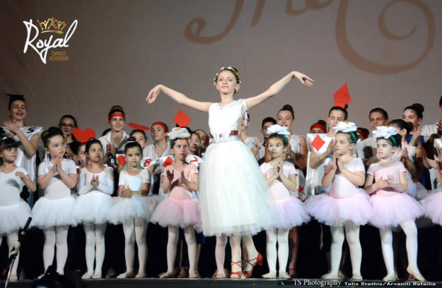 Alice Sails in Royaland #White_Fairy