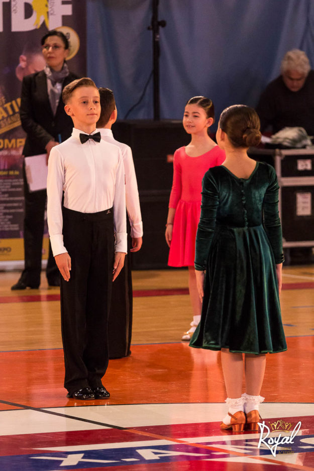 Couple Standard Juvenile