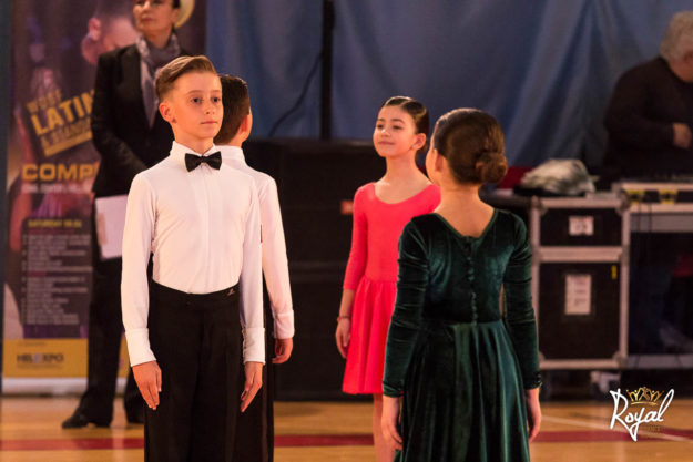 Couple Standard Juvenile