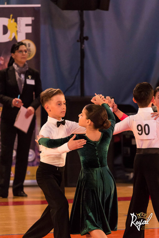 Couple Standard Juvenile