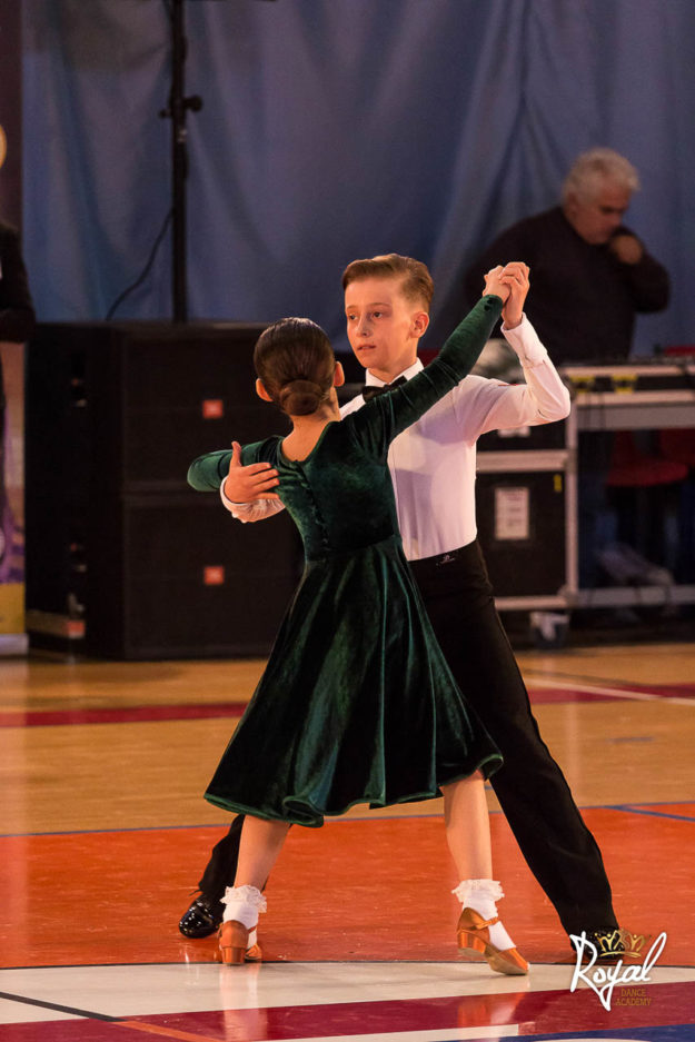 Couple Standard Juvenile