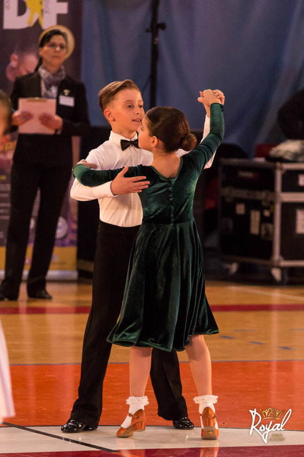 Couple Standard Juvenile