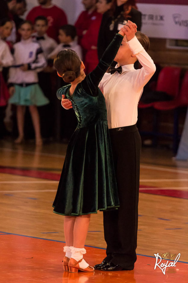 Couple Standard Juvenile