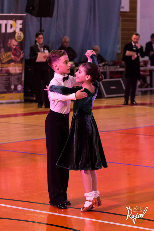 Couple Standard Juvenile