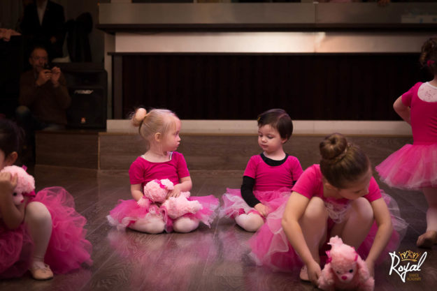 Christmas Party #babies