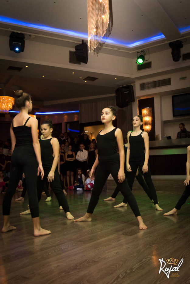 Christmas Party #contemporary #group