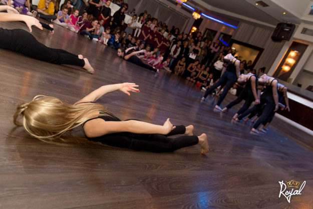 Christmas Party #contemporary #group