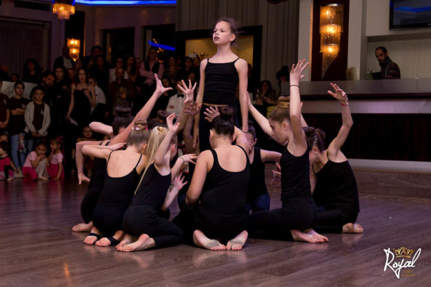 Christmas Party #contemporary #group