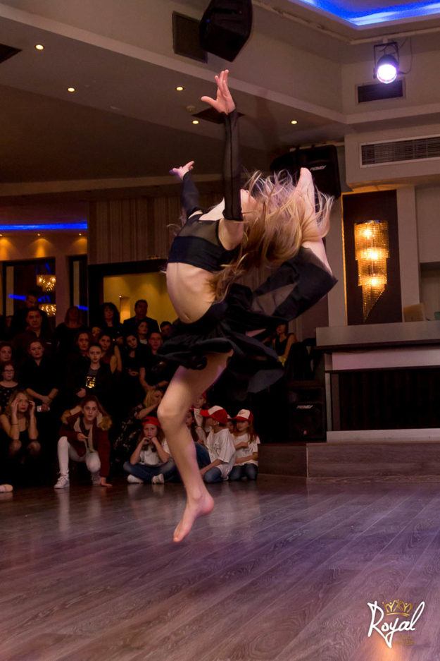 Christmas Party #contemporary #solo